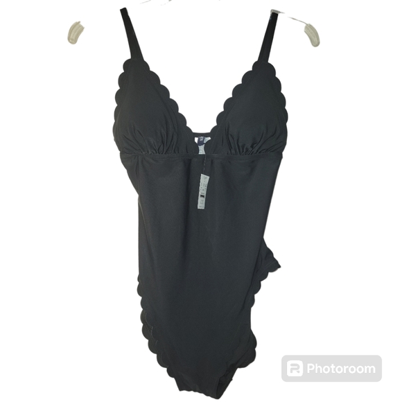 J.CREW Factory Scalloped One-Piece Swimsuit, S, Black, padded, lined, NWT - Picture 5 of 11